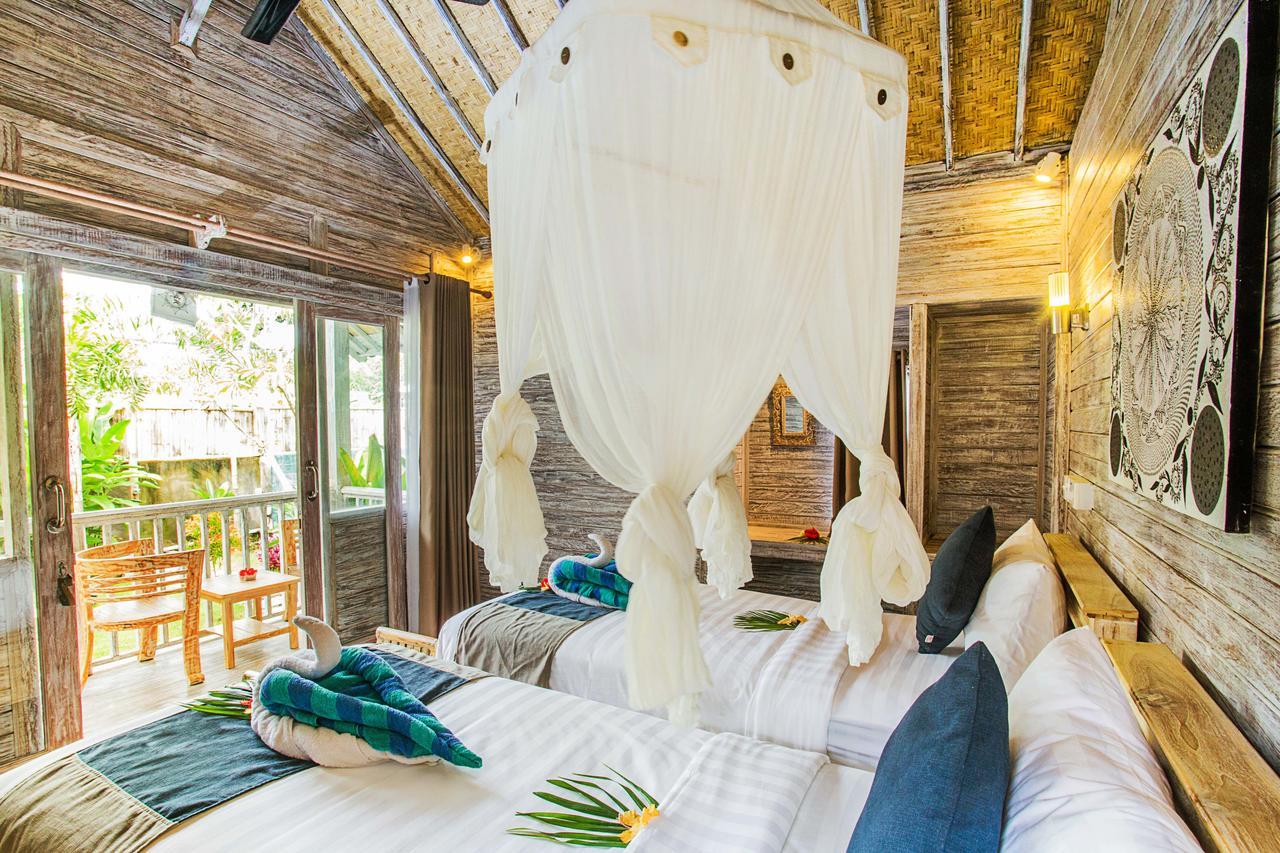 The Syron Huts Lembongan Otel Dış mekan fotoğraf