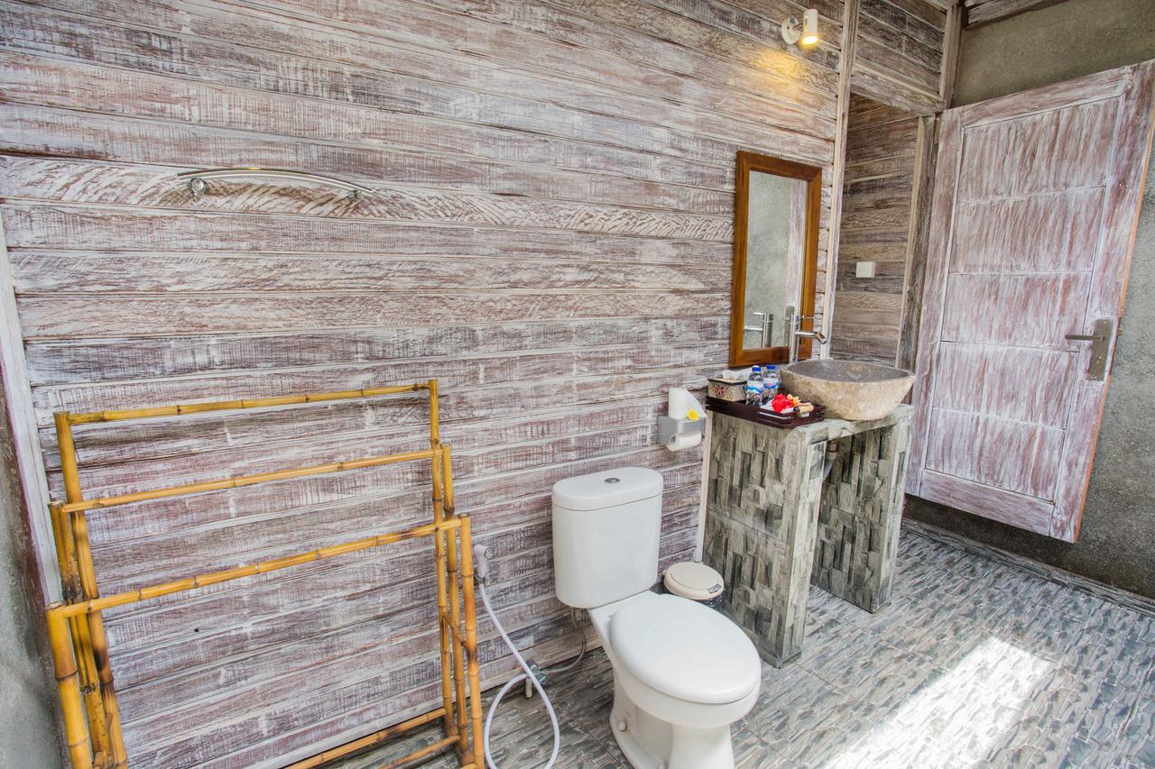 The Syron Huts Lembongan Otel Dış mekan fotoğraf