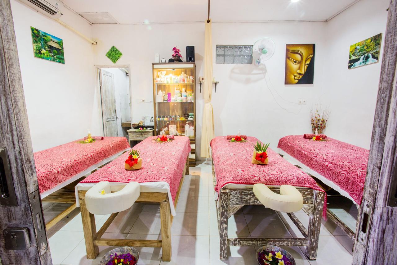 The Syron Huts Lembongan Otel Dış mekan fotoğraf
