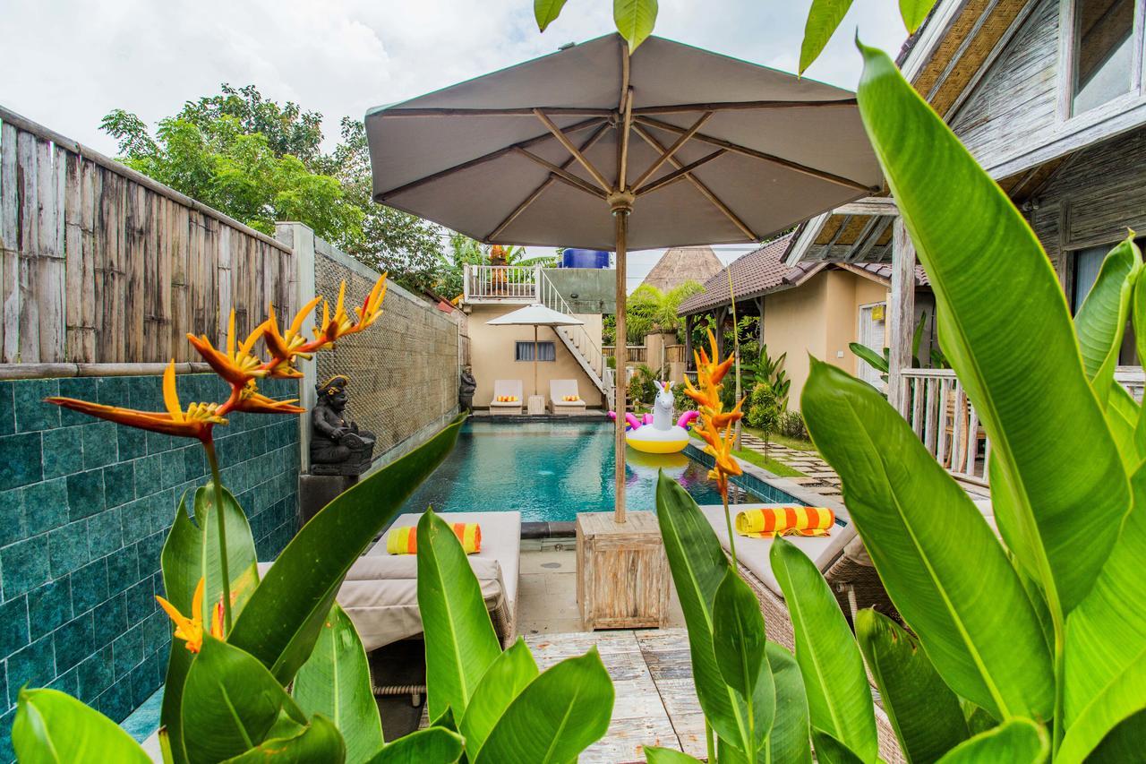 The Syron Huts Lembongan Otel Dış mekan fotoğraf