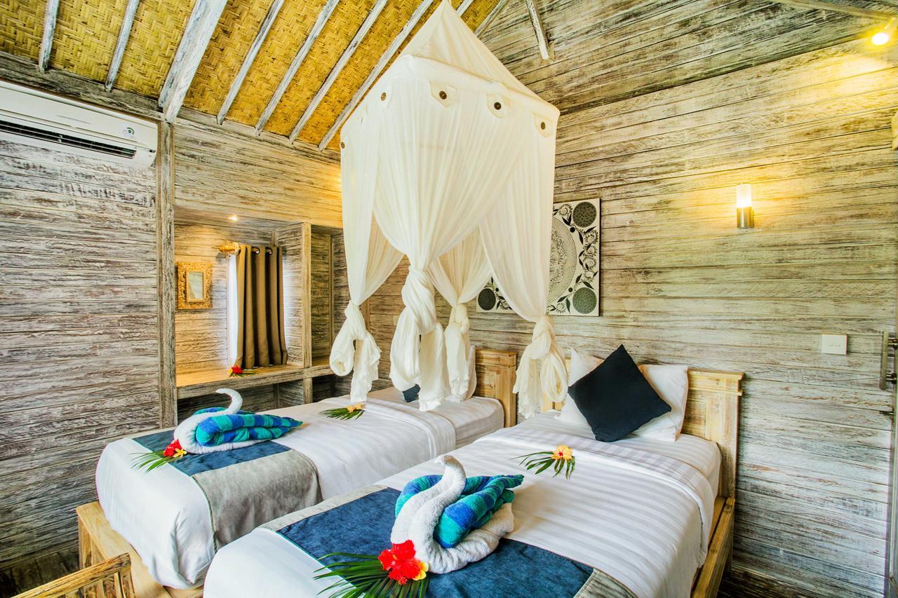 The Syron Huts Lembongan Otel Dış mekan fotoğraf