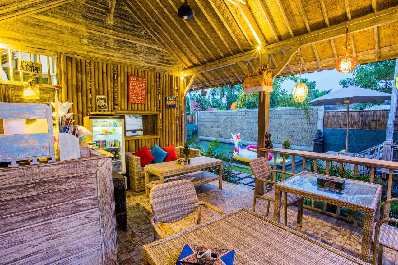 The Syron Huts Lembongan Otel Dış mekan fotoğraf