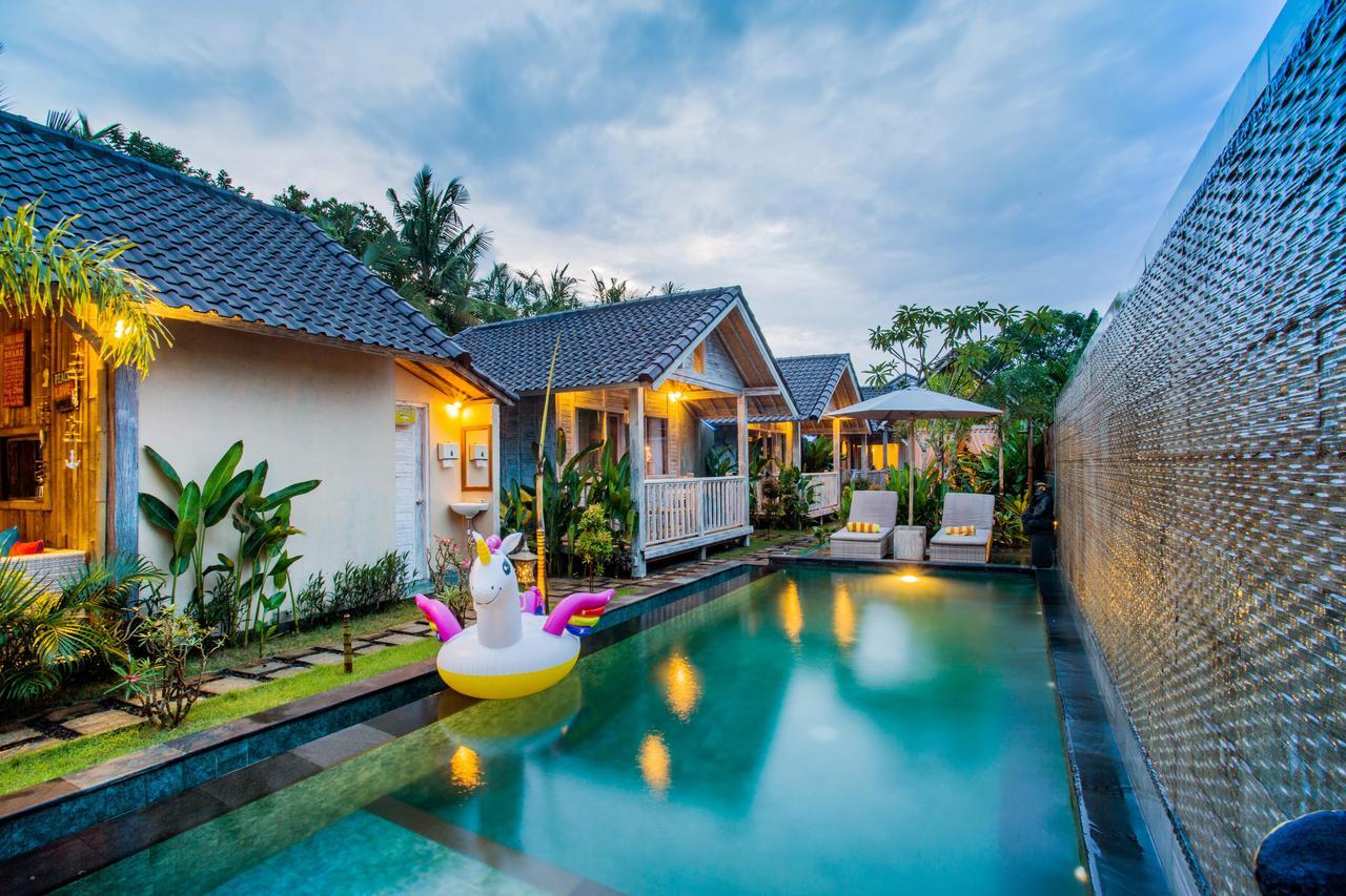The Syron Huts Lembongan Otel Dış mekan fotoğraf